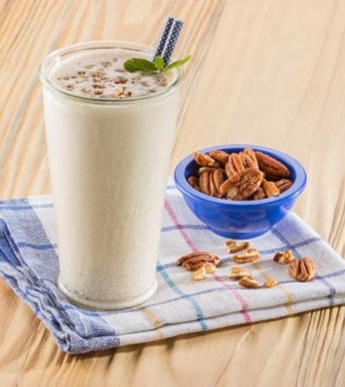Malteada de horchata con nuez ligera
